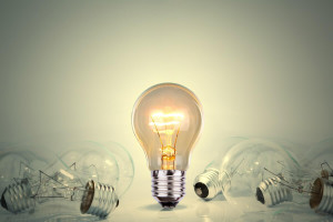 light-bulb-lit-many-lights
